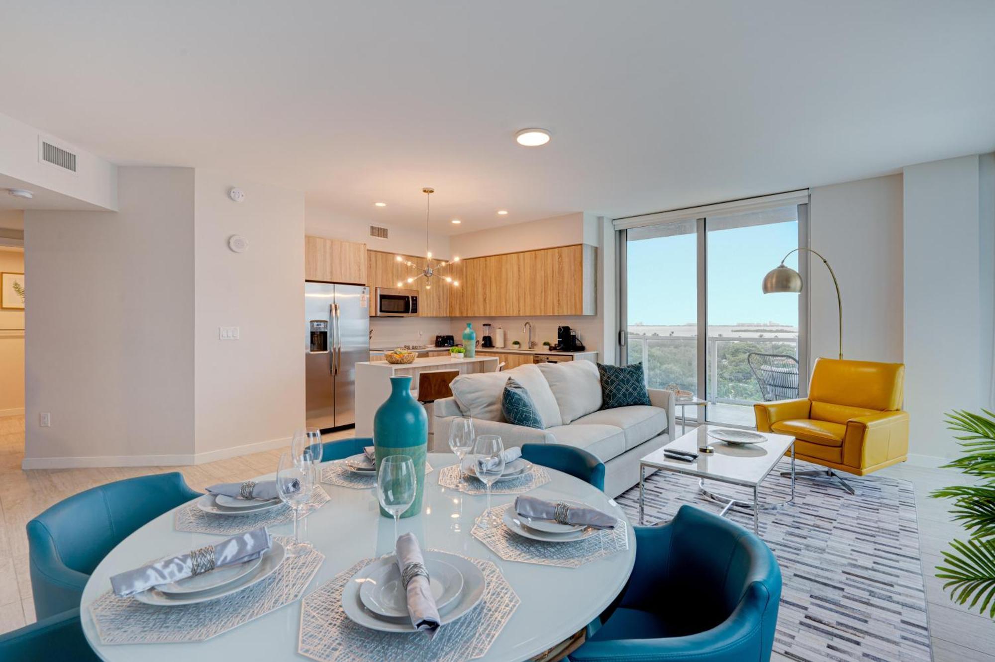 Apartamento 3900-717as Design District, 2 Bedrooms & 2 Bathrooms & Bay Miami
