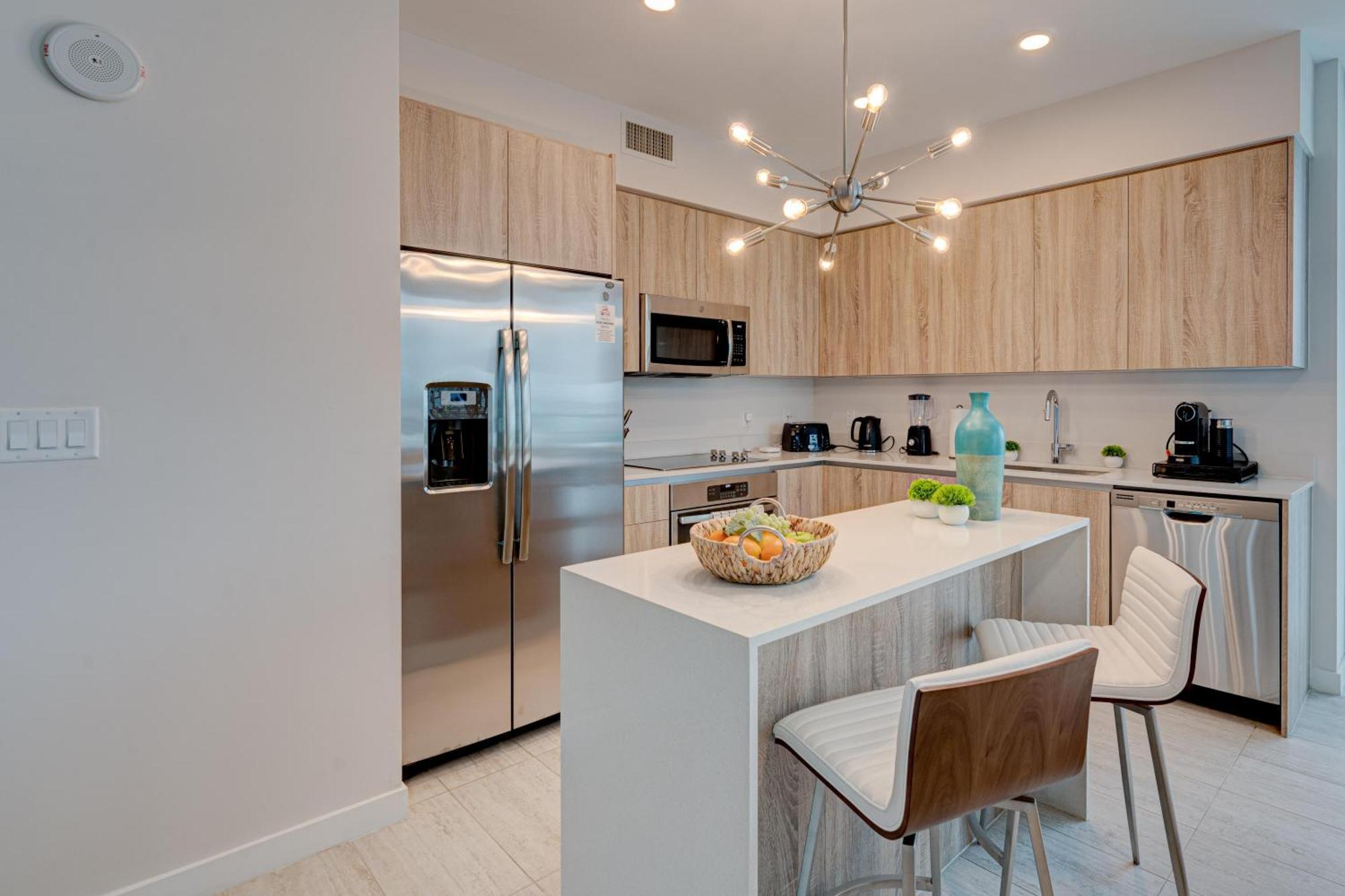 Apartamento 3900-717as Design District, 2 Bedrooms & 2 Bathrooms & Bay *